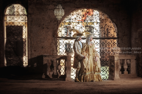 Mariage masque Venise Costumé