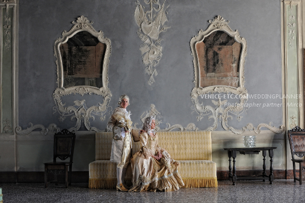 masquerade wedding in venice