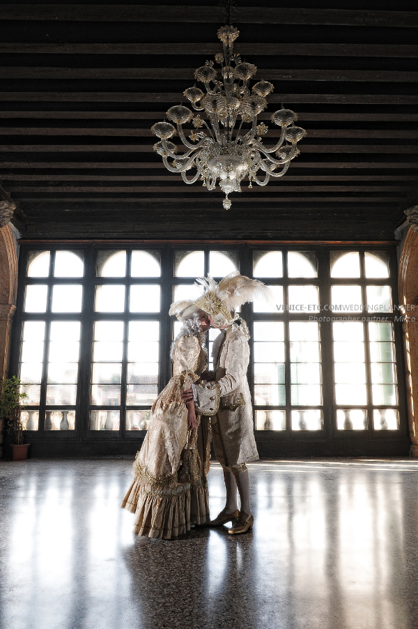 masquerade wedding in venice 6